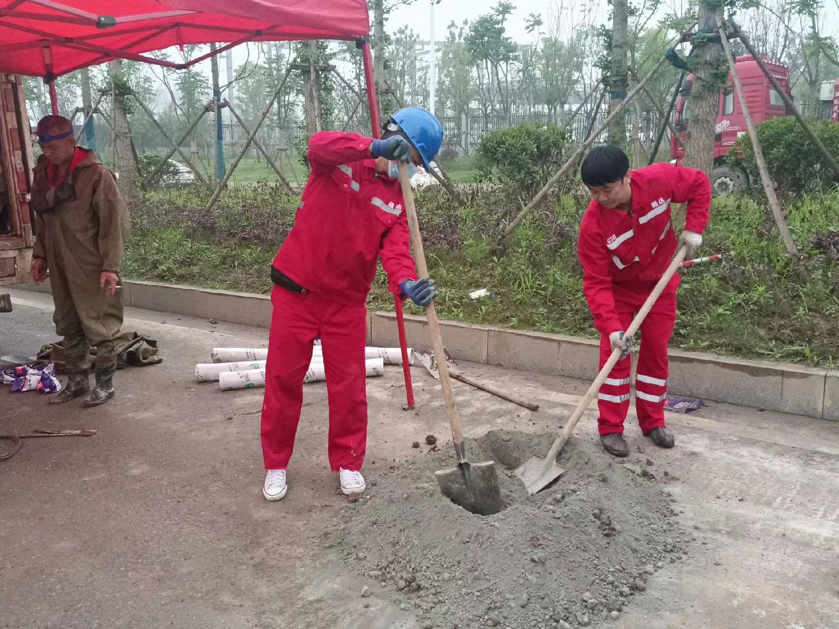乌鲁木齐管道疏通哪家好】及时进行市政管道清淤